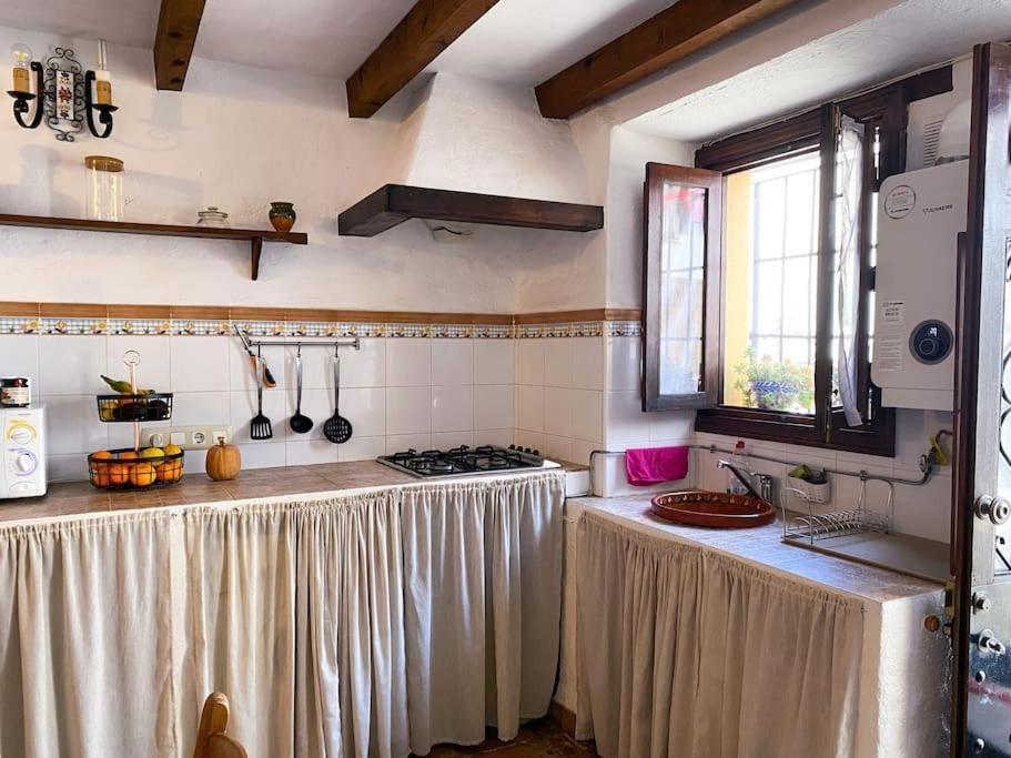 Casabenadalid. Casa Rural Con Piscina. Εξωτερικό φωτογραφία